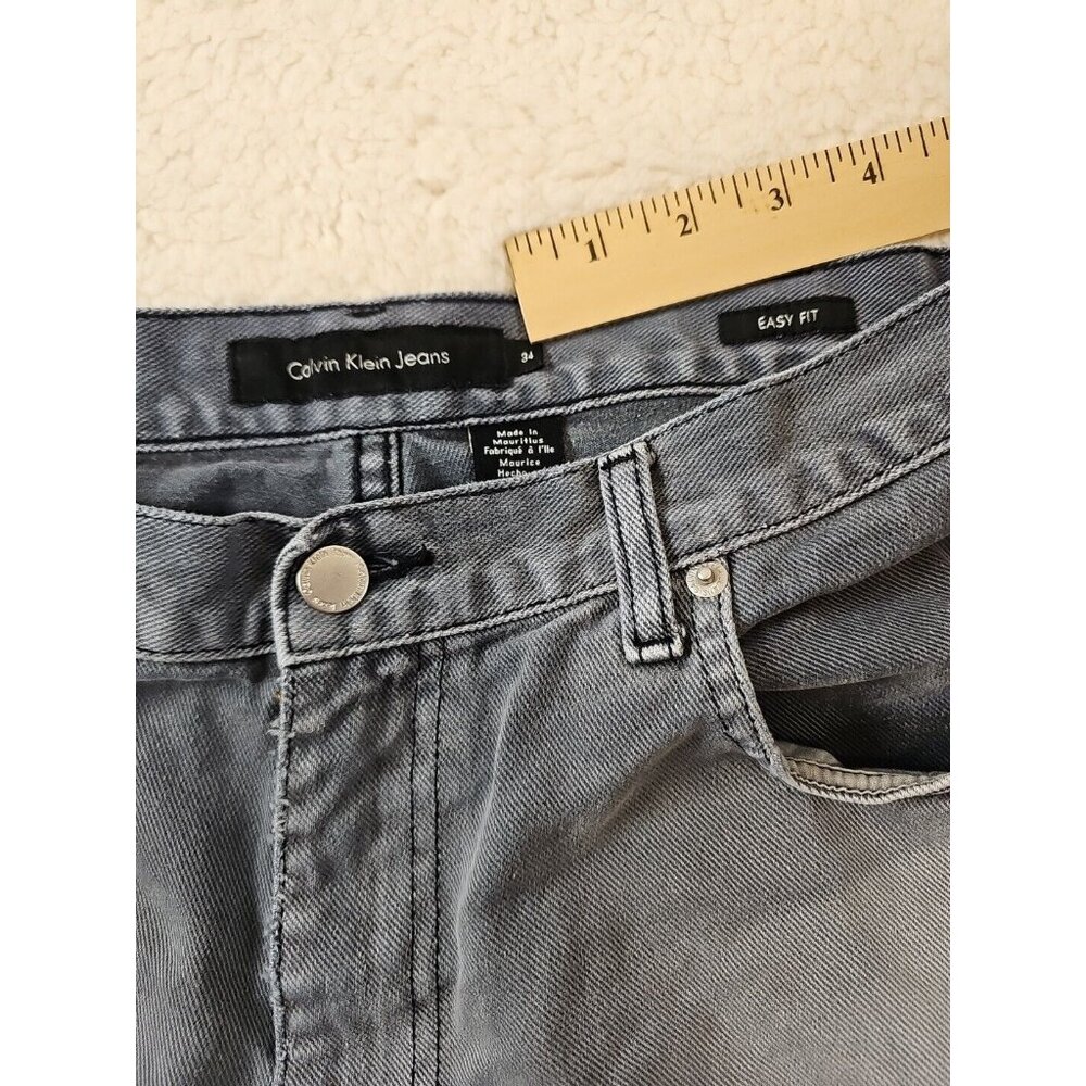 Calvin Klein Jeans Men's Size 34x30 Easy Fit Straight Leg Gray Wash Inseam 23 In - Picture 9 of 16